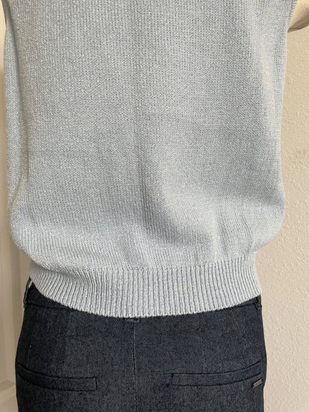 Vintage St. John Collection Baby Blue Santana Knit Tank Top Women’s Size Medium - Picture 8 of 10